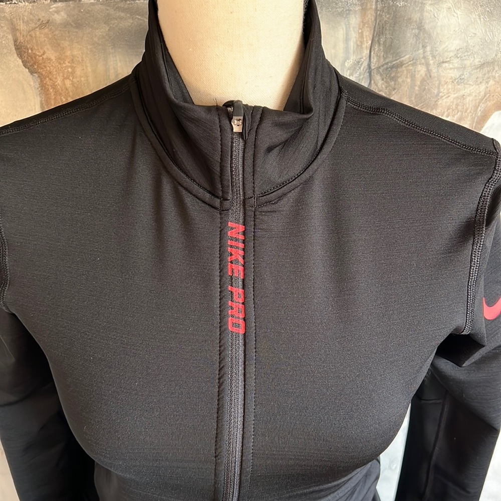 Nike Pro Hyperwarm Half Zip - Picture 2 of 9